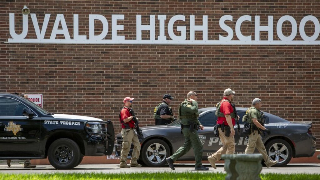  Lo que se sabe del autor del ataque en una escuela de Texas en el que murieron 19 niños y dos maestras 