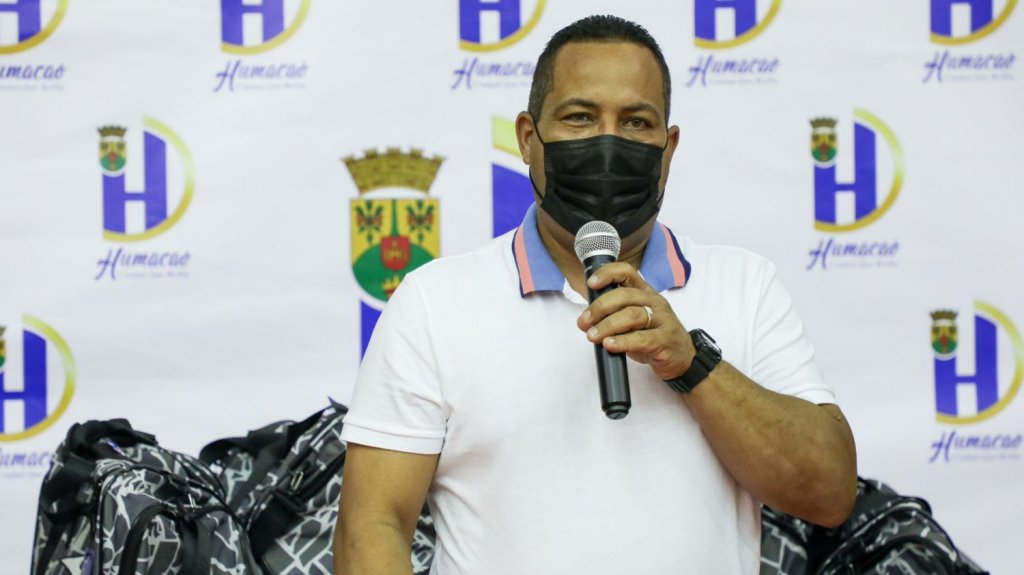  Condenan exalcalde de Humacao por aceptar sobornos 