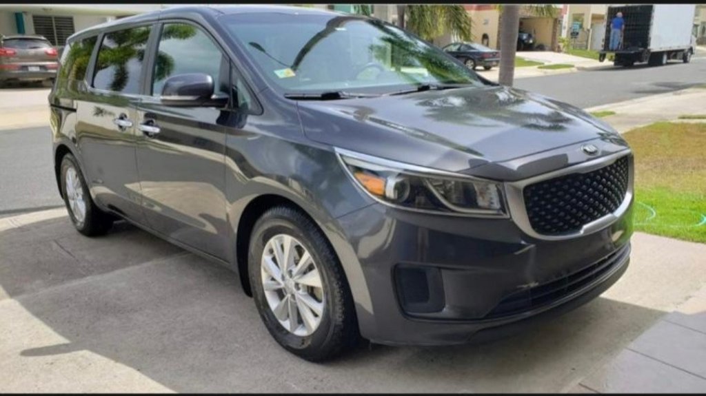  Buscan Kia Sedona Hurtado en Carjacking en Yauco 