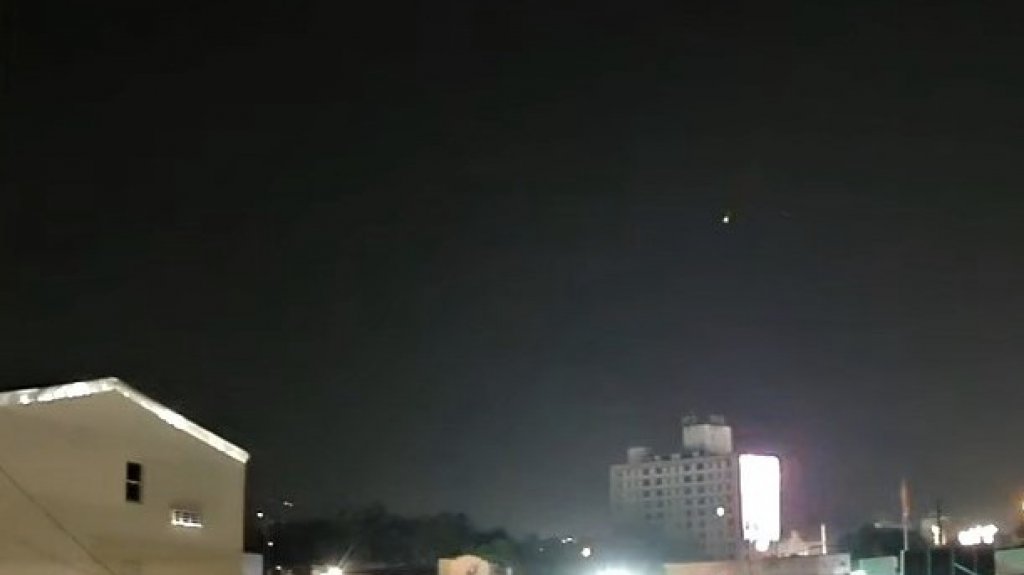  VIDEO: Se observan brillantes meteoros durante la noche del sábado 