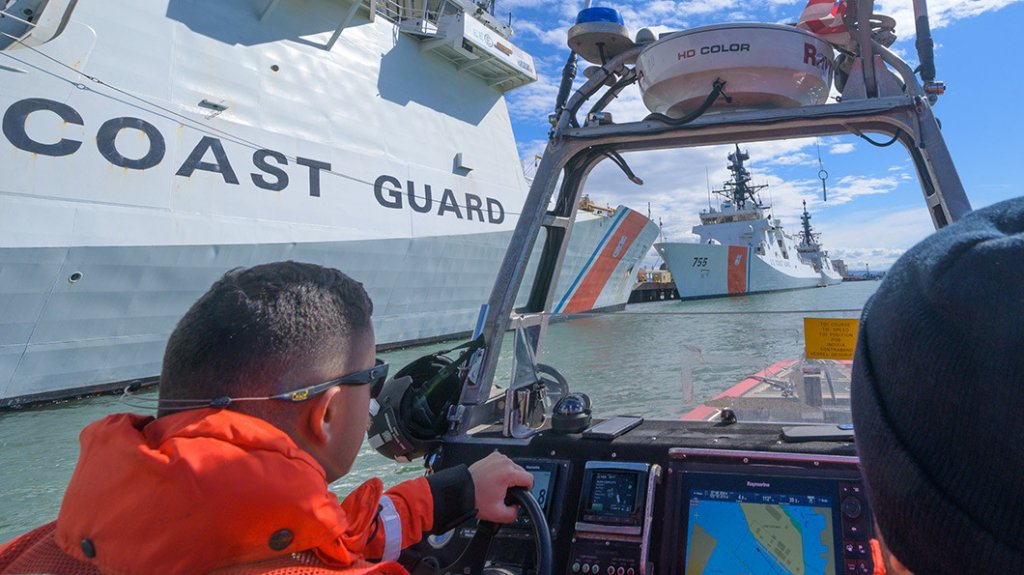  Guardia Costera decide reabrir el puerto de San Juan 