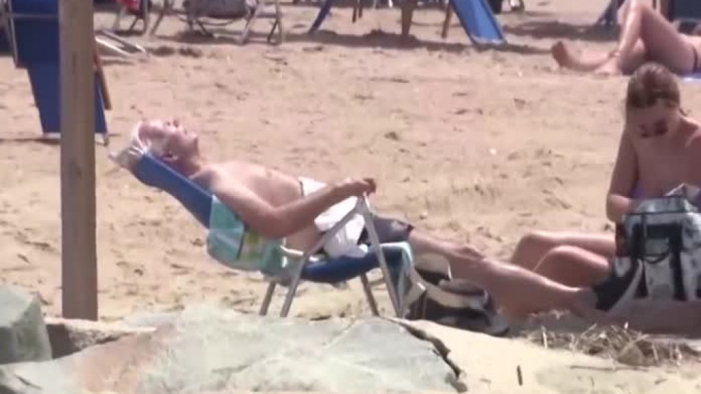  Video: Biden visto en la playa en Rehoboth Beach, Delaware 
