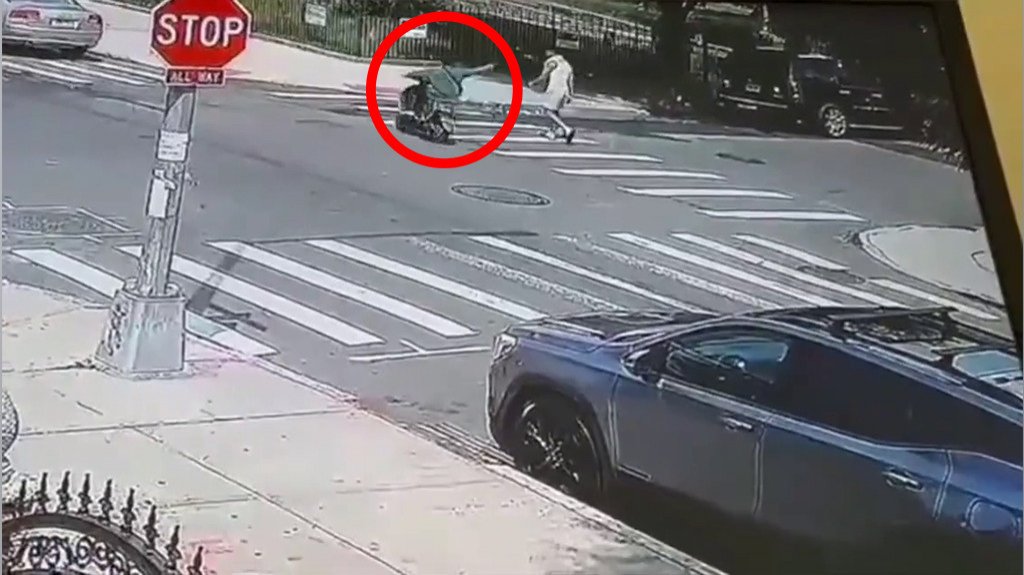  Difunden Video de pistolero en Scooter asesinando a una persona y dejando a 3 más heridas en Nueva York 