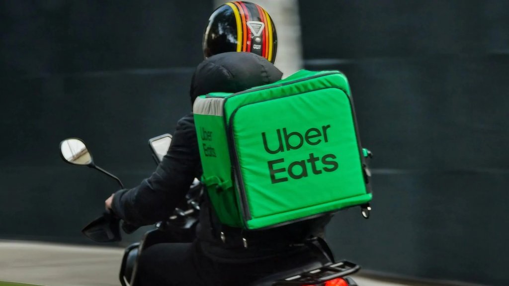  Un tribunal italiano condena a Uber Eats por despido de 4 mil repartidores 