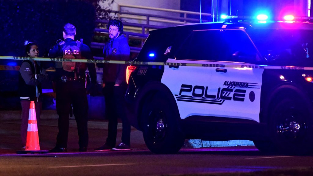  VIDEO: Un tiroteo masivo cerca de Los Ángeles deja varios muertos 