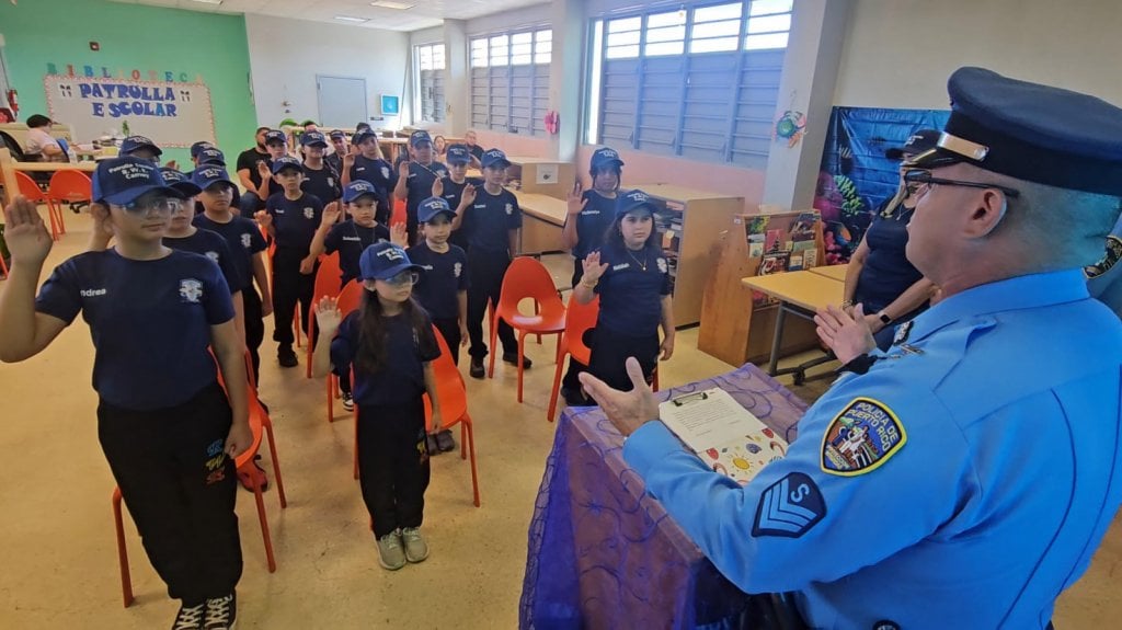  Celebran Iniciación de Patrulleros Escolares en Camuy como Parte de la Liga Atlética Policiaca 