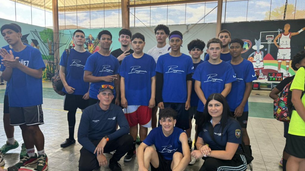  Equipo de Baloncesto Juvenil de la L.A.P. de Bayamón finaliza torneo con buen desempeño 