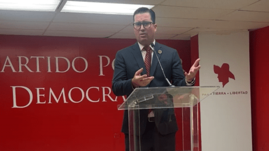  Representante Orlando Aponte decidirá la próxima semana si renuncia tras caso de violencia doméstica Incluye reacción del presidente PPD) 