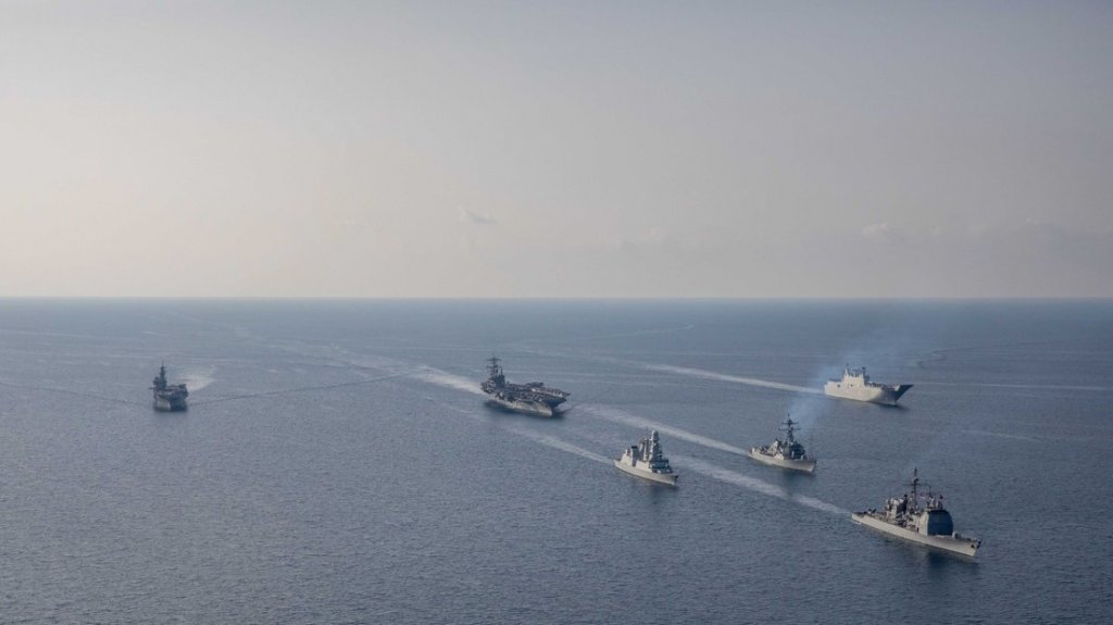  Una formación naval de 6 grandes buques de la OTAN navega por el mar Adriático 