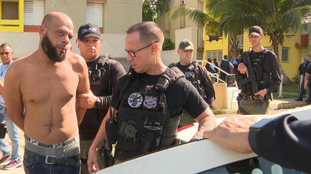  Video: Hombre dispara a agentes durante intervención en Carolina 