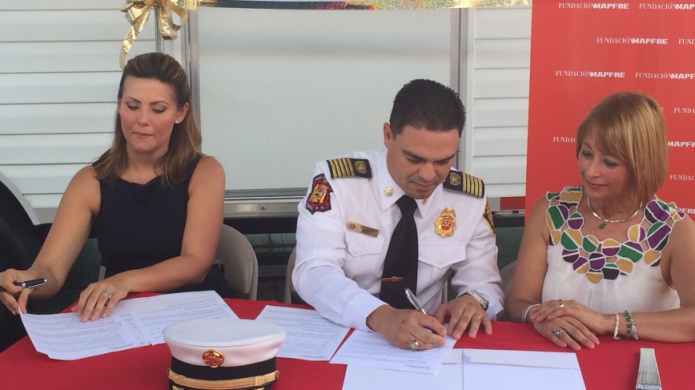 BOMBEROS Y FUNDACIÓN MAPFRE PRESENTAN CUADERNOS EDUCATIVOS SOBRE PREVENCIÓN DE INCENDIOS PARA NIÑOS   