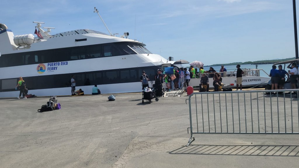  Manifestación en las facilidades del Ferry de Ceiba 