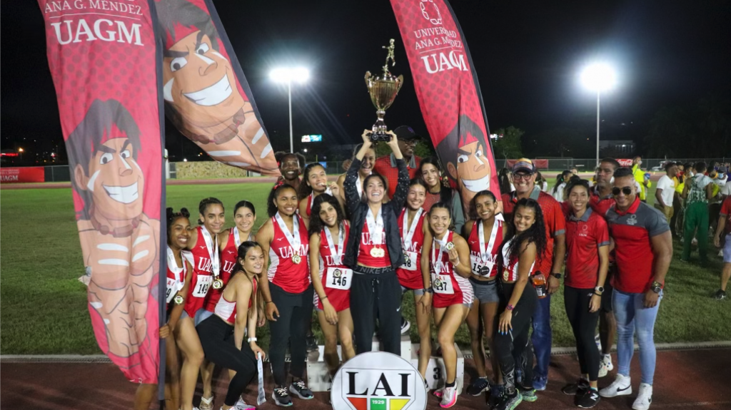  Las Taínas de la UAGM y los Tigres de la INTER ganan los Campeonatos de Relevos universitarios 
