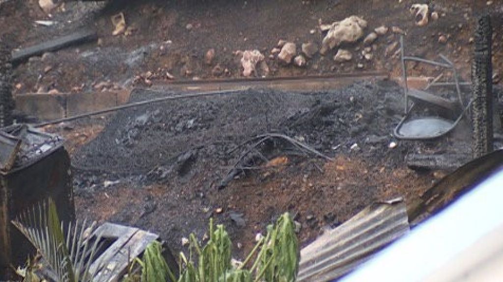  Mueren dos personas y un perro, quemados durante incendio en Vega Alta 