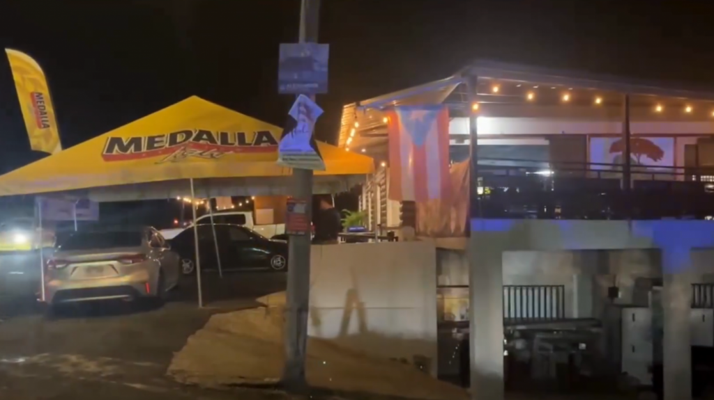  Video: Un hombre muerto y una mujer herida durante tiroteo en negocio de Ciales 