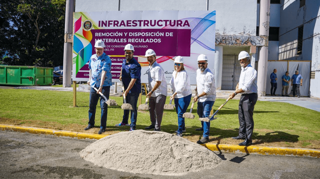  Gobernador anuncia reconstrucción de Centro de Gobierno en Maunabo 