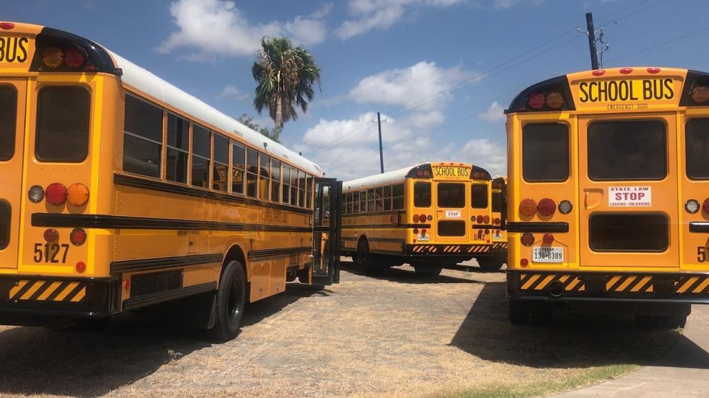  Inversión de 64 millones de dólares en transportación escolar en Puerto Rico 