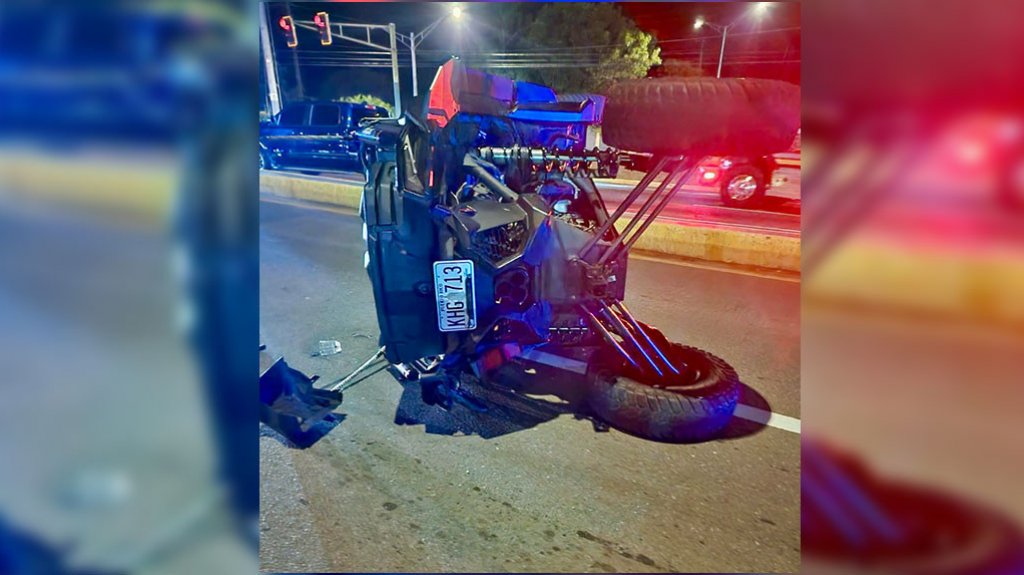  Fotos: Conductor de Can Am se mató en accidente en San Lorenzo, su pana lo dejó arrollado al llegar la policía 
