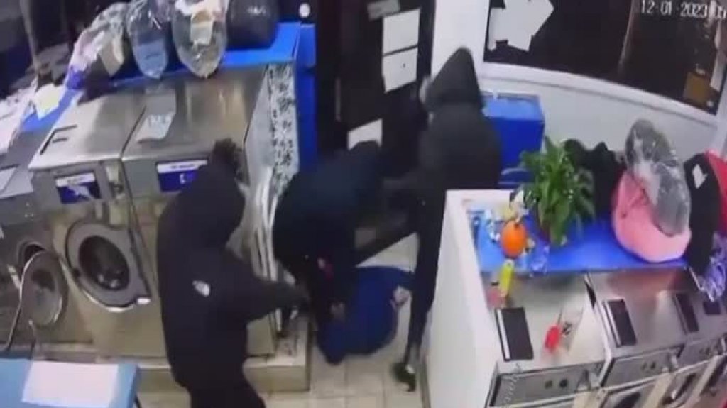  En video Brutal asesinato de un hombre en un “Laundry” de Brooklyn 