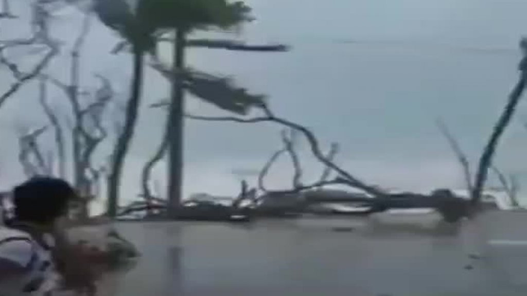  Video de las gigantescas olas provocadas por el huracán Iota en San Andres 