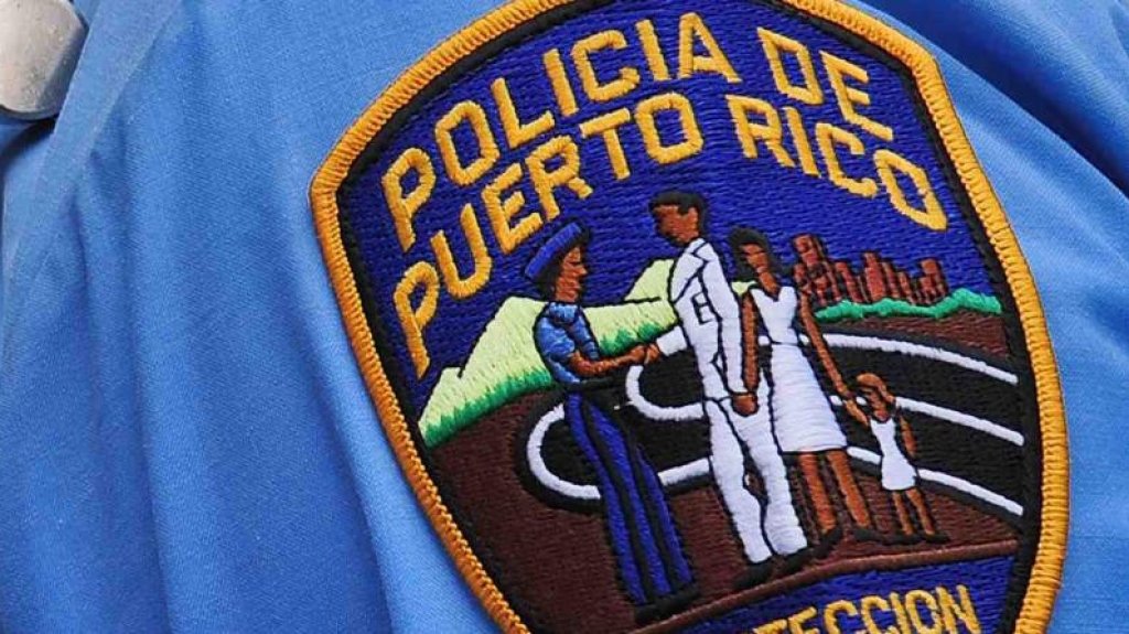  Pillos que se identifican como policías agreden a hombre en residencia en Caguas 