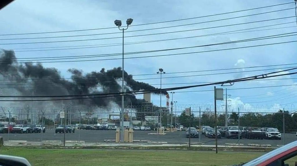  Video: AEE explica el Humo Negro que sale de Palo Seco 