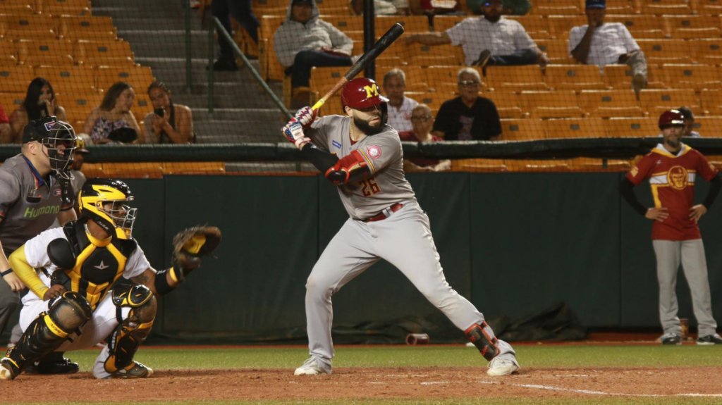  Mayagüez arranca triunfante la final del béisbol invernal 