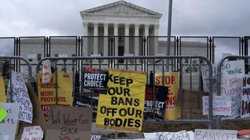  Clínicas que practican abortos en EE.UU se preparan para el fallo del Supremo 