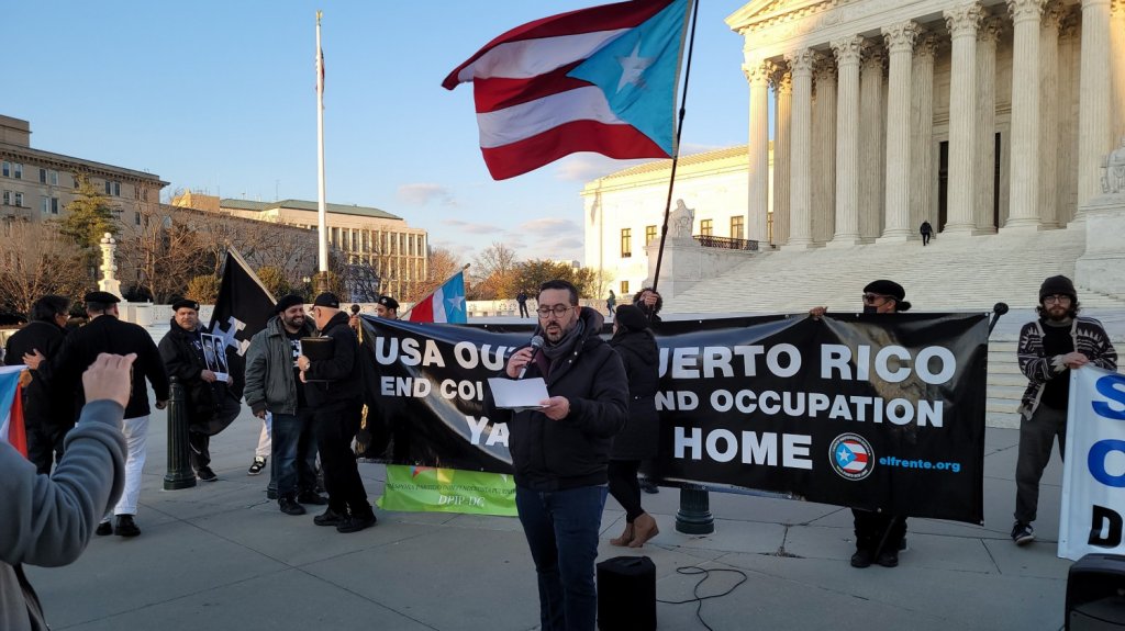  Manifestantes independentistas puertorriqueños se manifiestan en Washington DC 