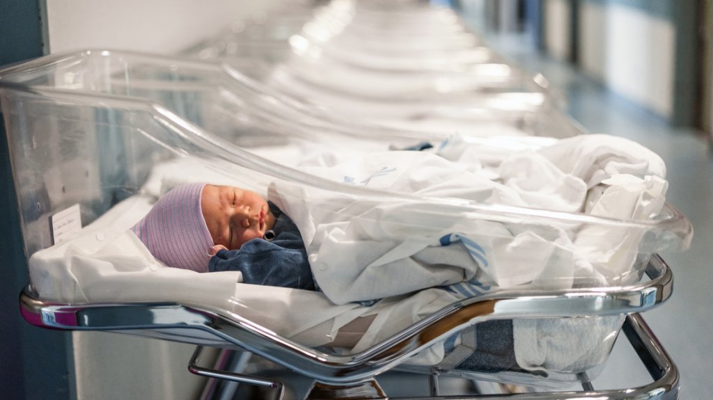  Asocian la muerte de siete bebés en Francia a una nueva variante de virus neonatal 
