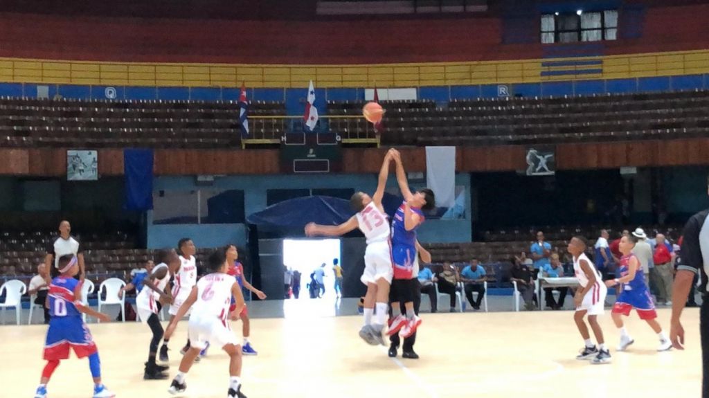  ORO para jovencitos que representaron a Puerto Rico en el Vigésimo Quinto Encuentro Latinoamericano de Mini Baloncesto celebrado en Cuba 
