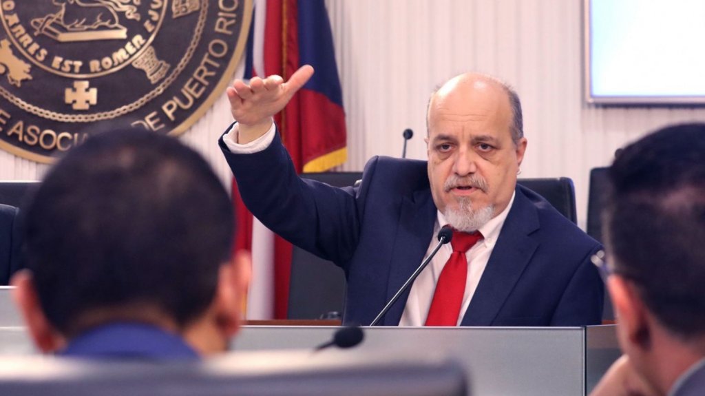  Senador Rafael Bernabe exige que se enmienden las leyes de cabotaje para que no incluyan a Puerto Rico 