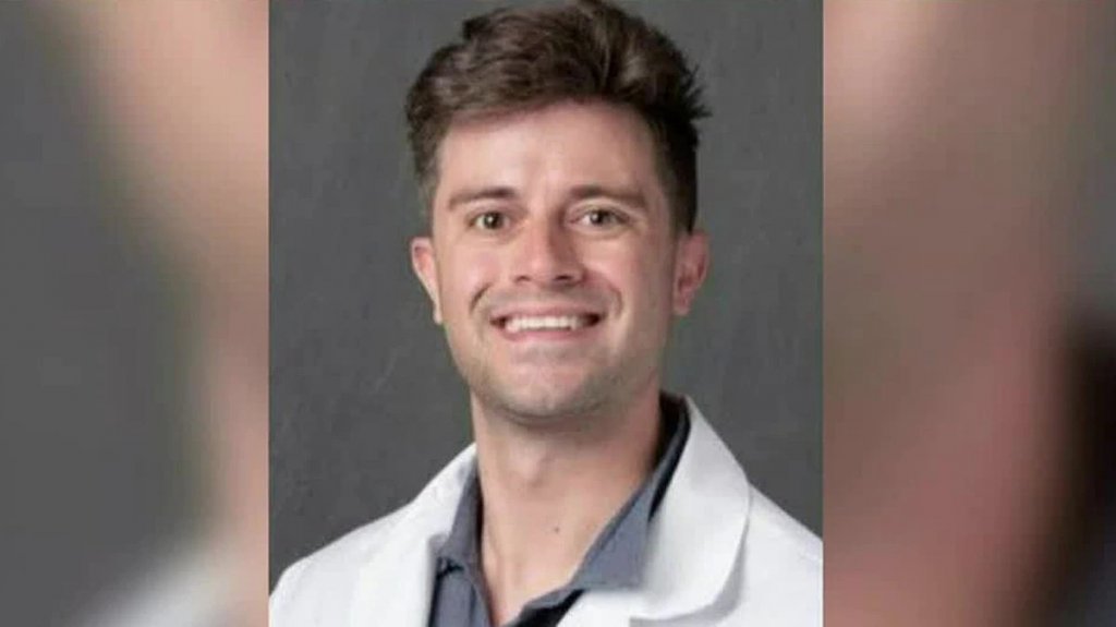  Cuerpo de médico desaparecido en Michigan fue encontrado bajo el hielo de un estanque congelado 