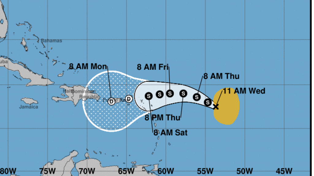  Tormenta tropical Philippe mantiene trayectoria más hacia el sur y se moverá sobre Puerto Rico entre el domingo y lunes como una depresión tropical 