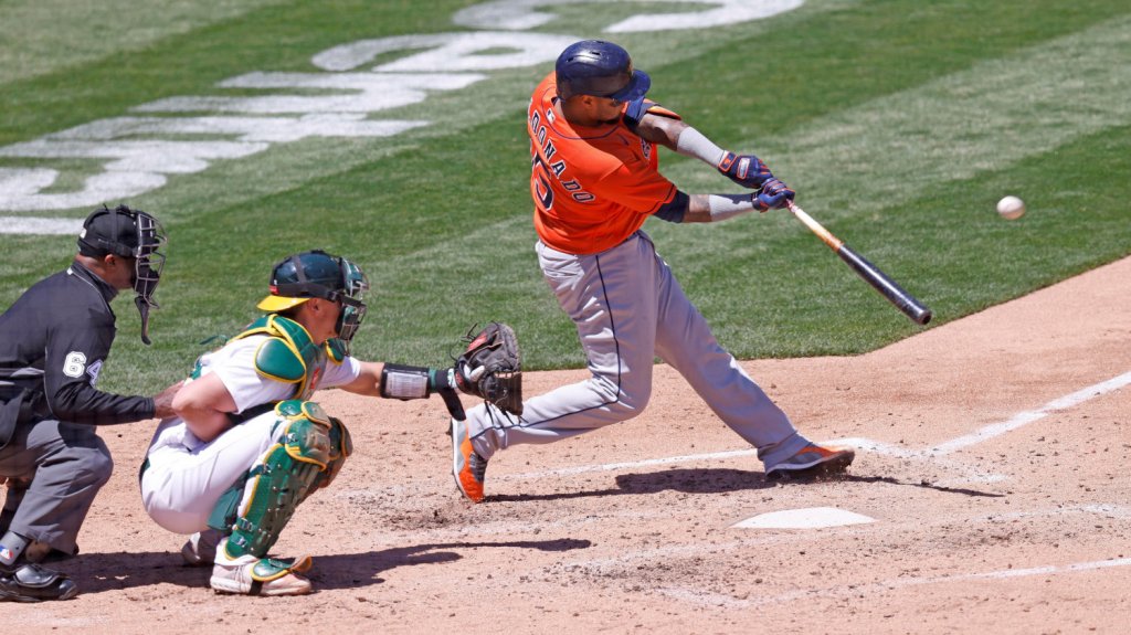  8-4. El boricua Maldonado encabeza el triunfo de los Astros, nuevos líderesConte 