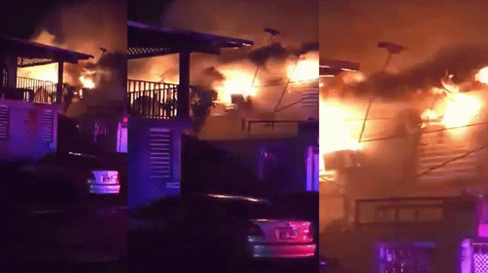 Video: Violento incendio destruye residencia en Puerto Nuevo 
