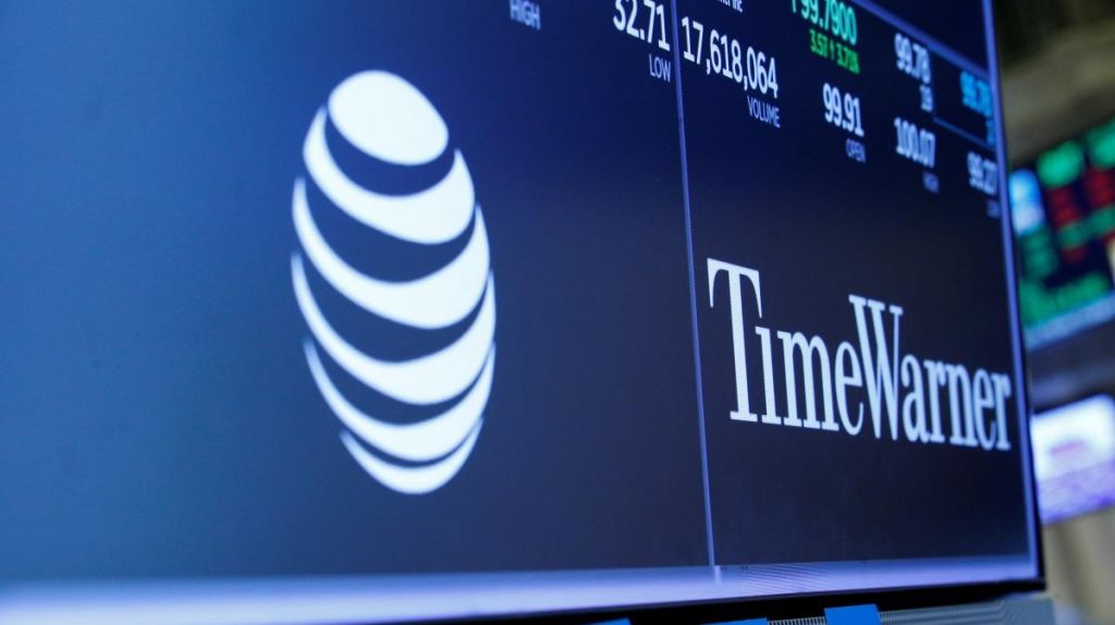  EE.UU. critica a juez que aprobó fusión de AT&T y Time Warner 