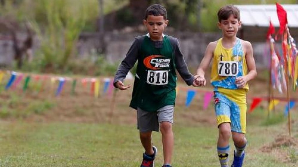 Cayey reconocerá gesto solidario de niños que compitieron en carrera de atletismo 