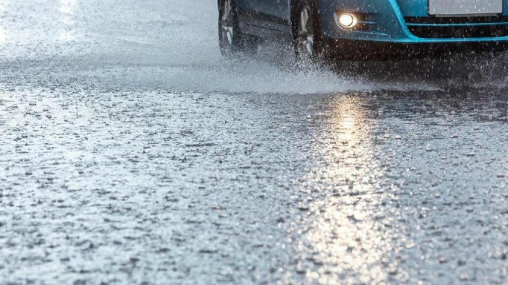  Aviso: Carreteras inundadas por lluvias de madrugada 