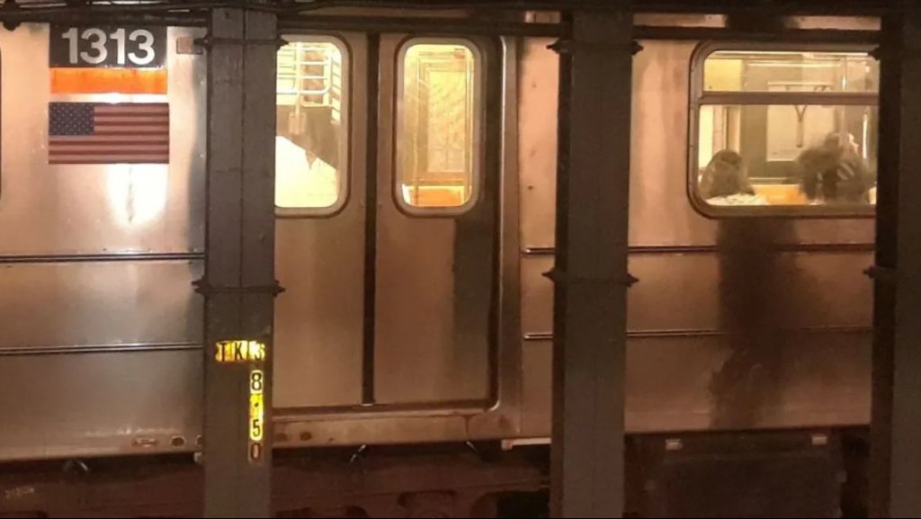  Publican video del momento en que comenzaron los disparos en Tren de New York 