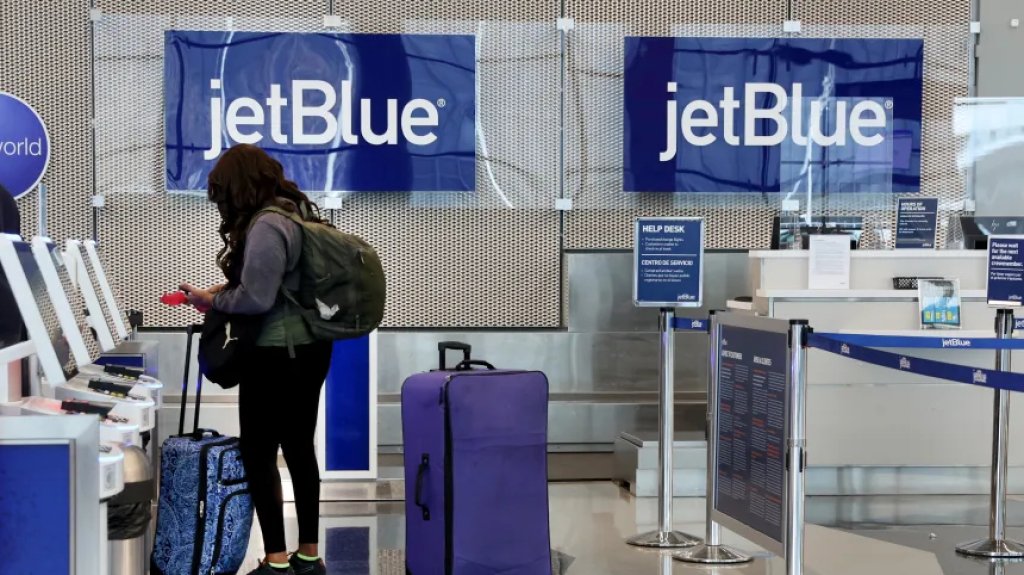  JetBlue lanza últimas ofertas de verano con vuelos desde $49 que incluyen a Puerto Rico 