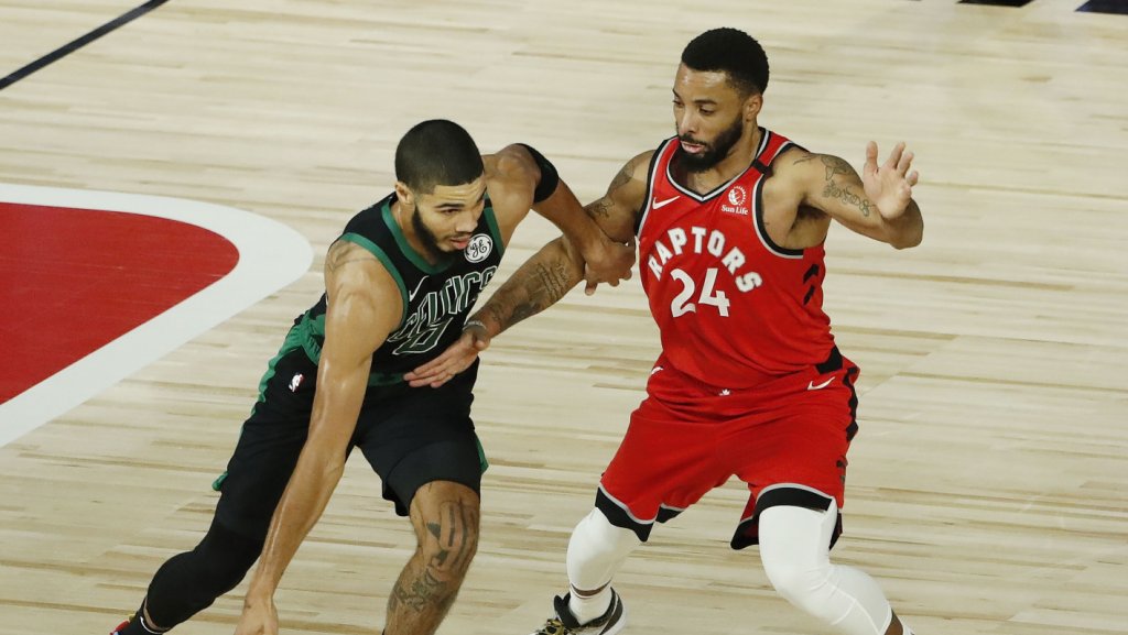  Los Celtics vuelven a poner a los Raptors contra las cuerdas 