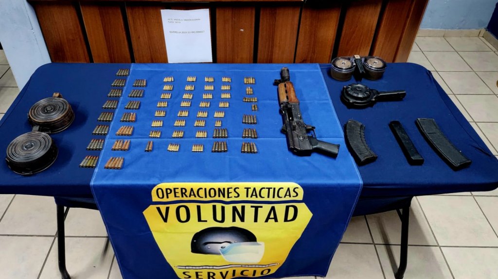  La Policía encuentran armas y municiones en residencia abandonada en Río Grande 