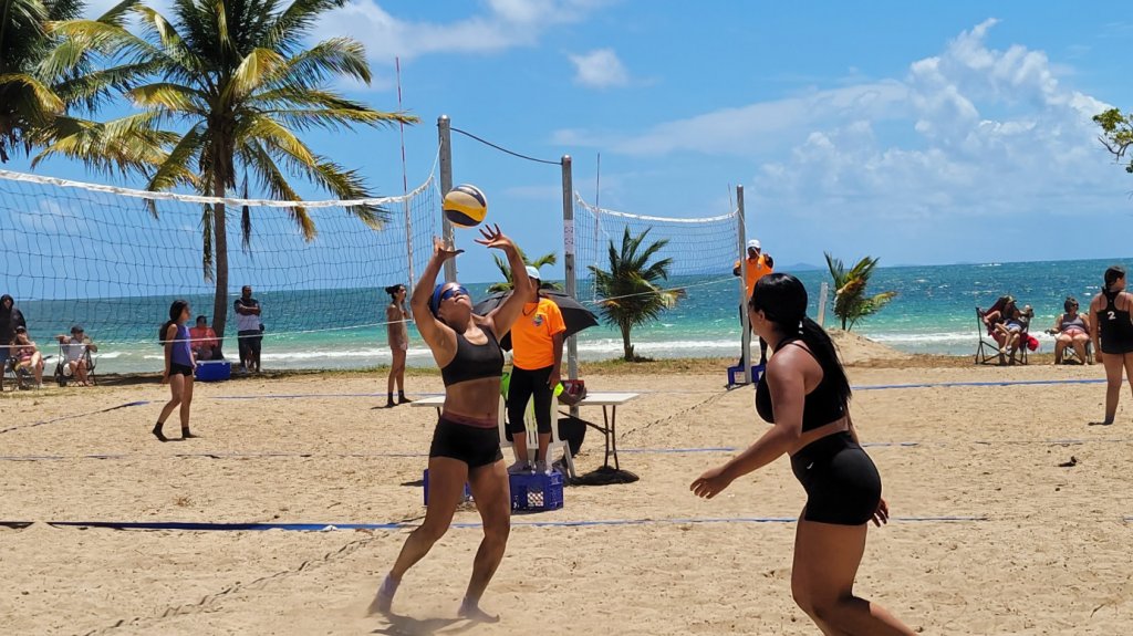  Circuito de voleibol playero en Ceiba 
