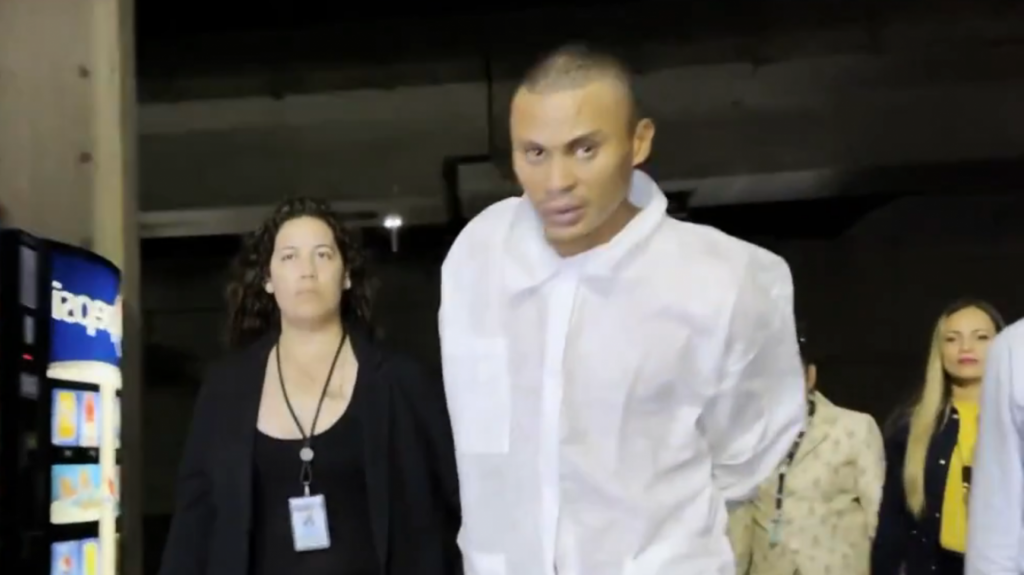  Video: Arrestan a hombre que intentó violar a empleada de mantenimiento en un albergue de San Juan 