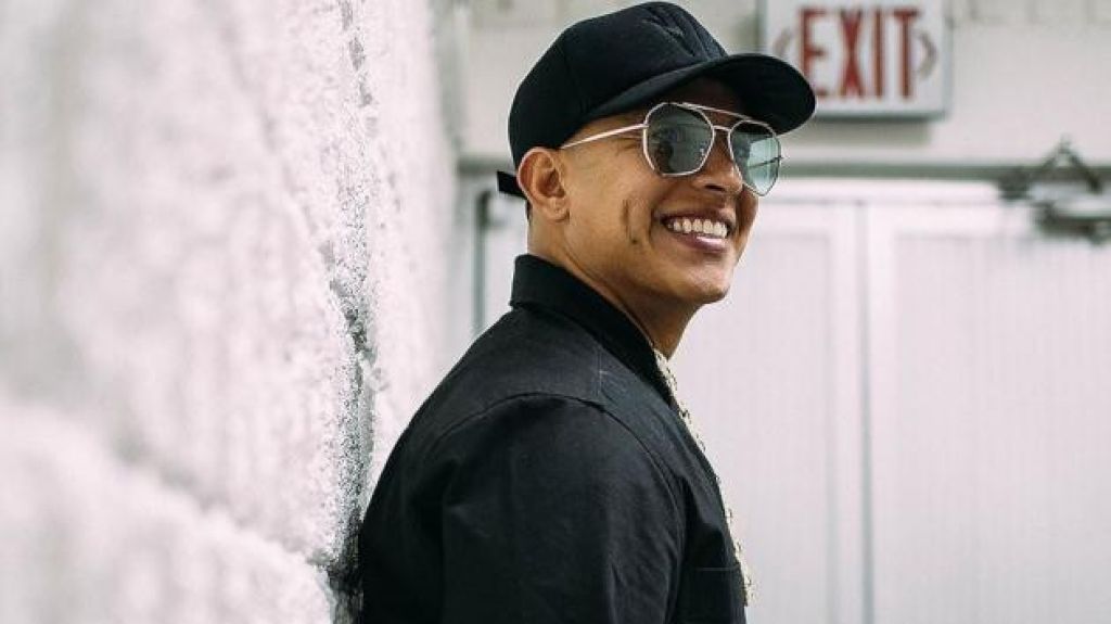 Daddy Yankee donará 100 generadores de electricidad a afectados por temblor  • WIPR